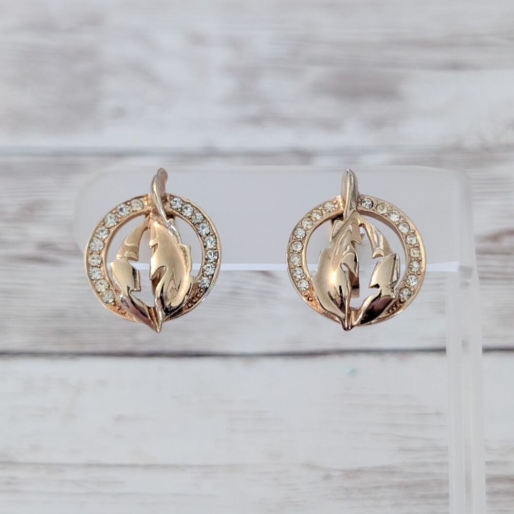 Vintage Screw On Earrings Stylish Gold Tone & Clear Gem